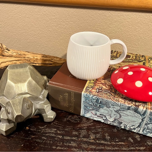 WORLD MARKET MUSHROOM MUG w/LID - Picture 2 of 12